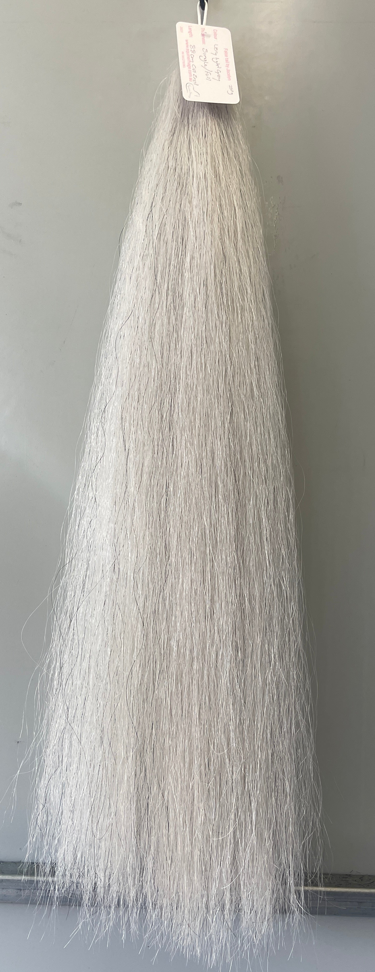 Light grey 88 cm cut end single / full thickness 250g