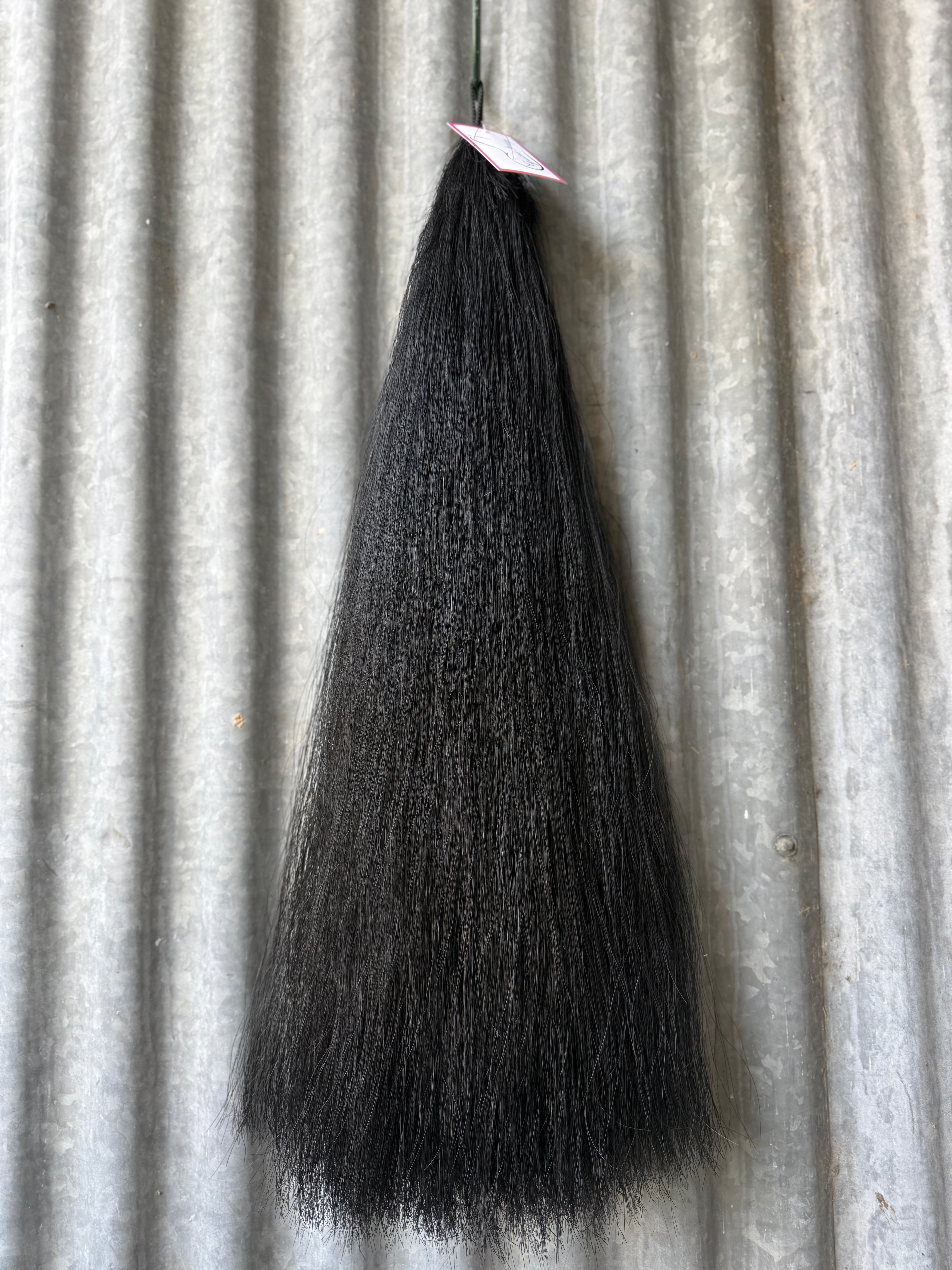 Dyed Black 71 cm hack length cut end Double thickness 480g of hair