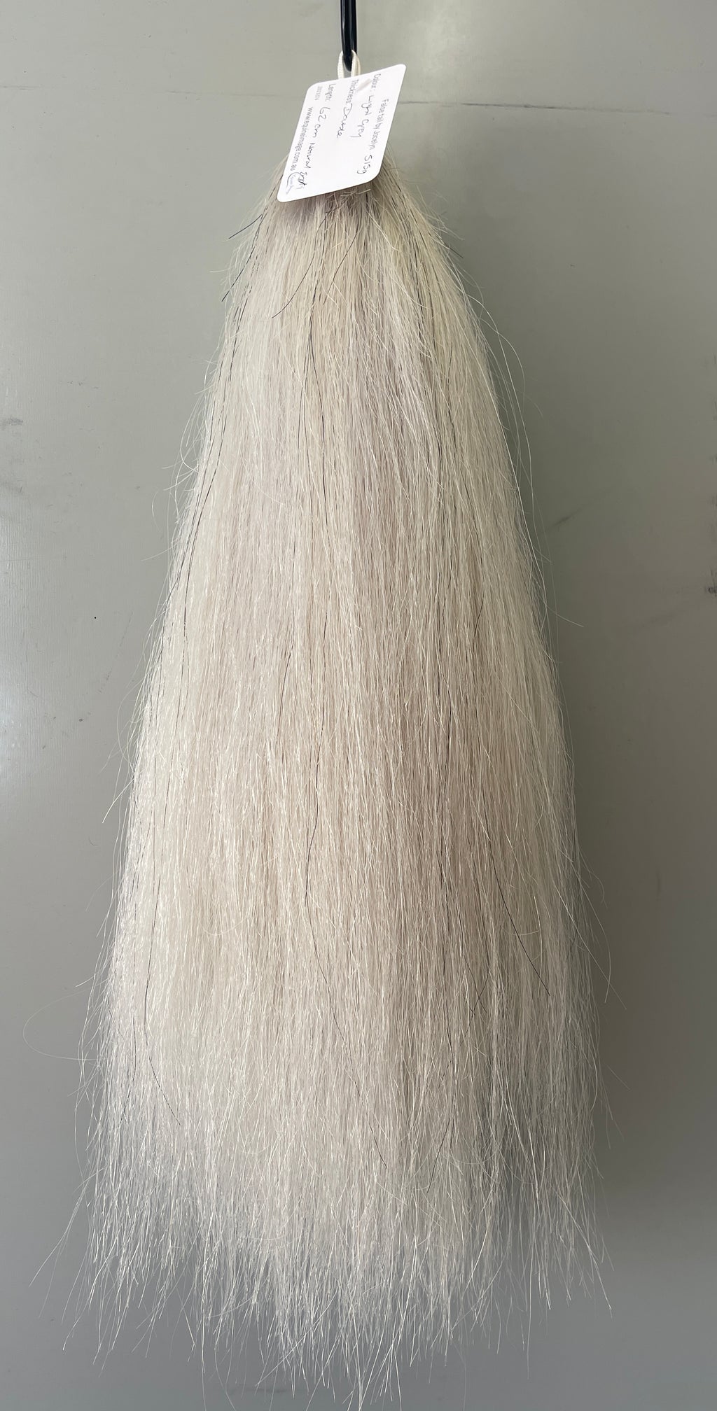 Weighted very light grey pony length 62 cm Double thickness Final weight 515g