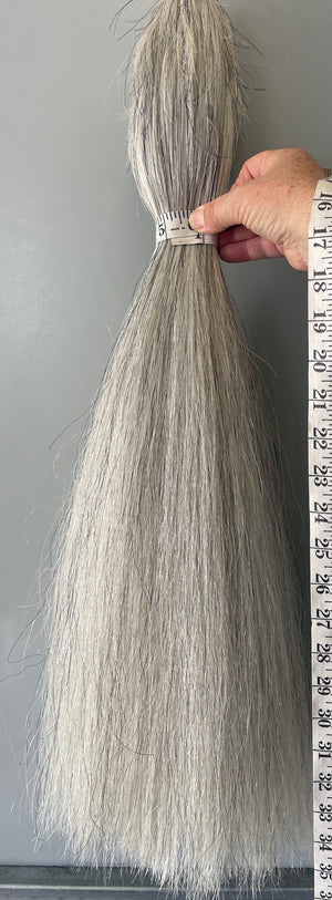 Weighted light Grey blend Triple thickness 70-73 cm hair length final weight 1005g