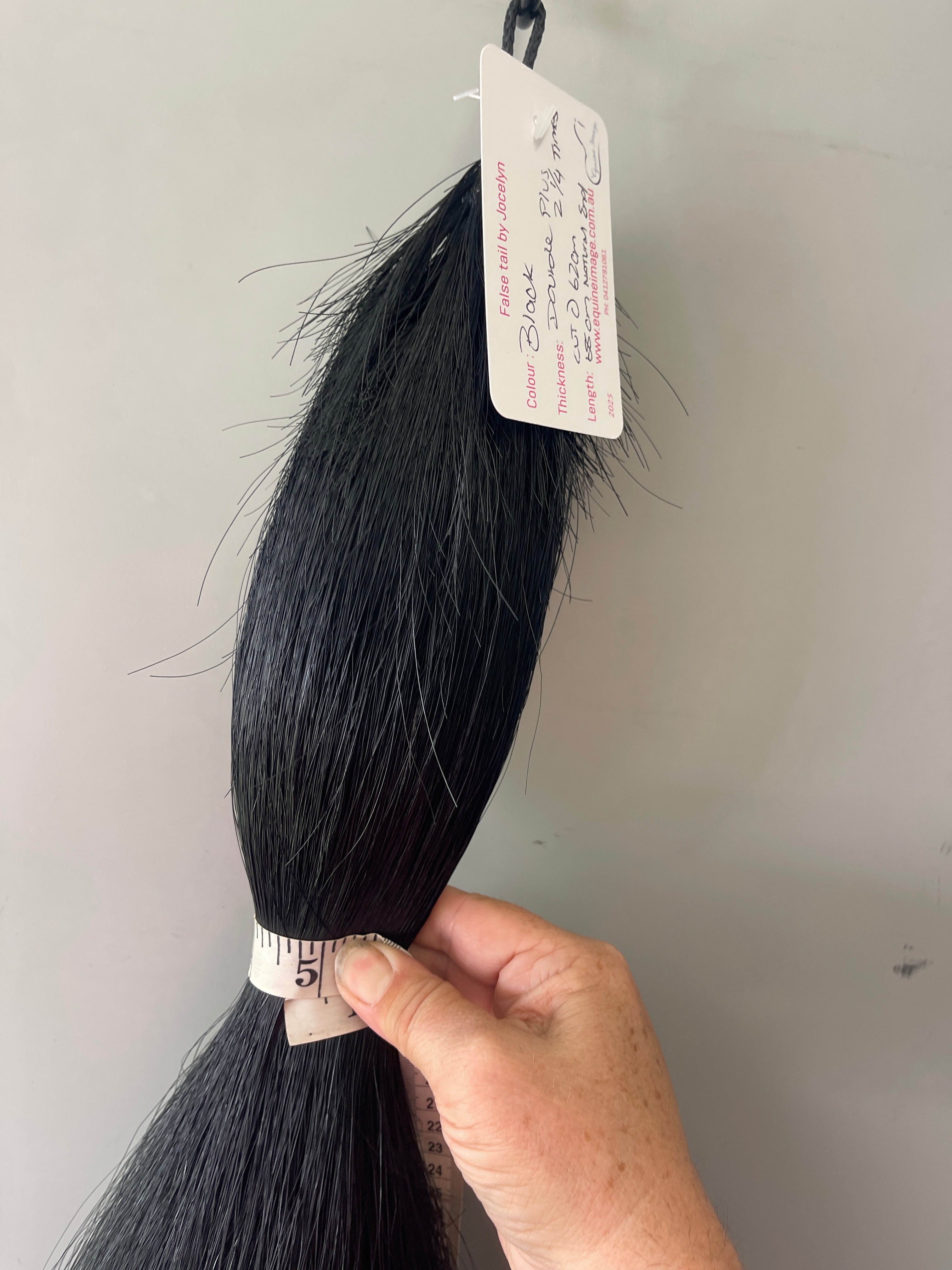 Dyed Black 62-68 cm natural end Double plus