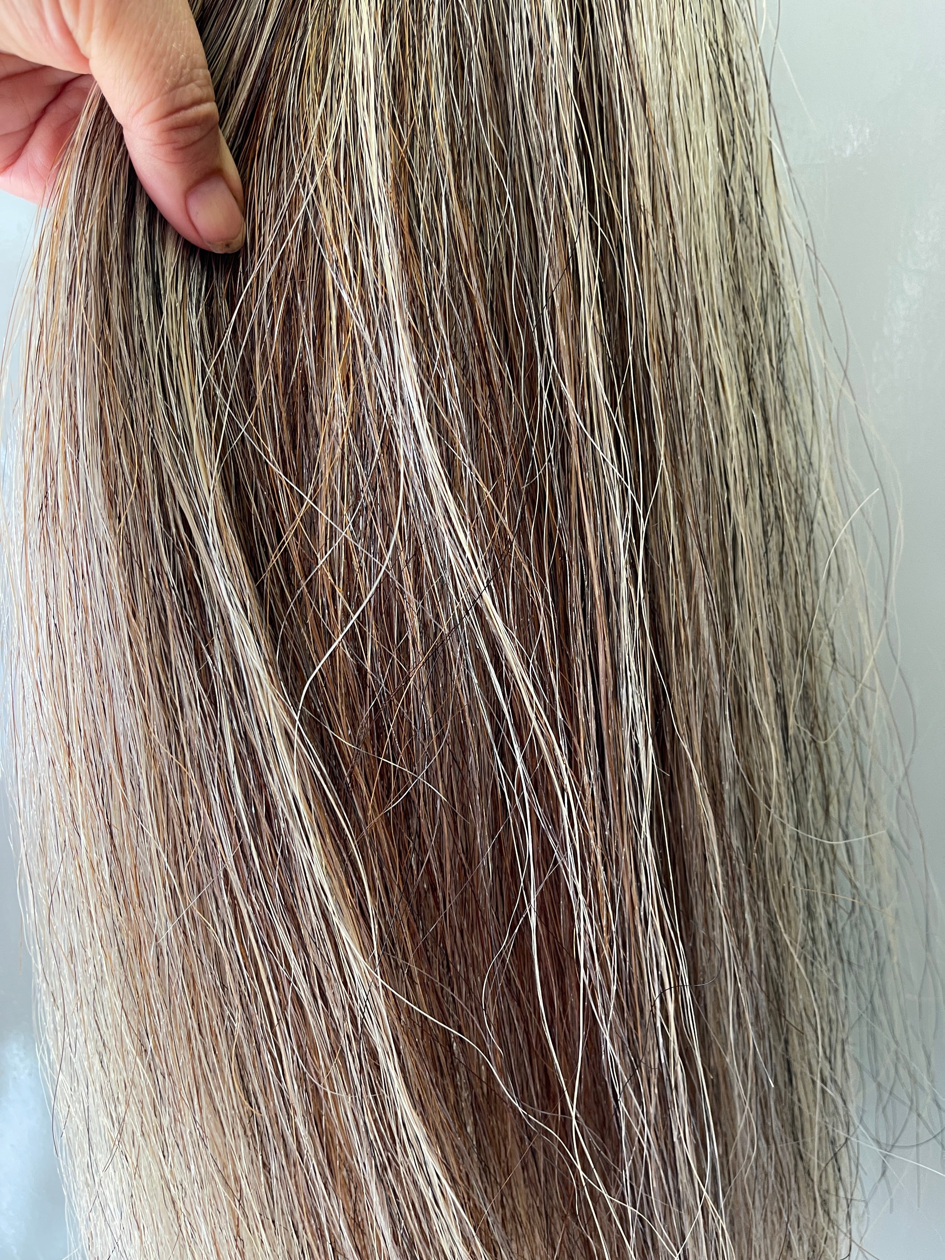 Light Brown flaxen ( Taffy )  mix Double thickness 76 cm  natural end